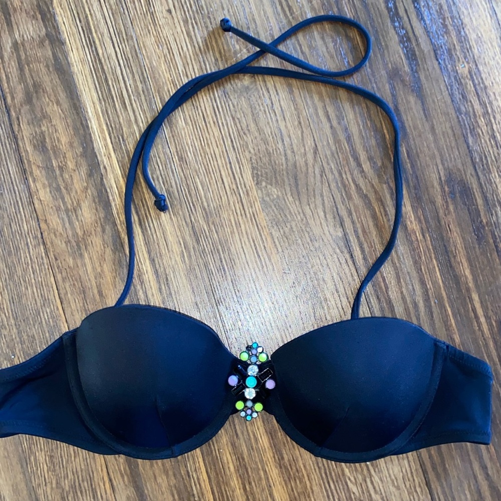 Victoria’s Secret black string brooch, bikini top